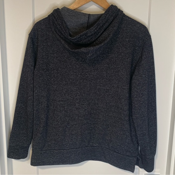 Champion Black Hoodie Sweatshirt Size M - Picture 2 of 9